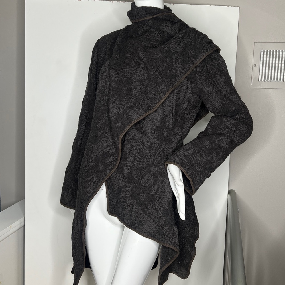 Ivan Grundahl Sz 36 Open Waterfall Duster Jacket in Wool Abstract Leather Print